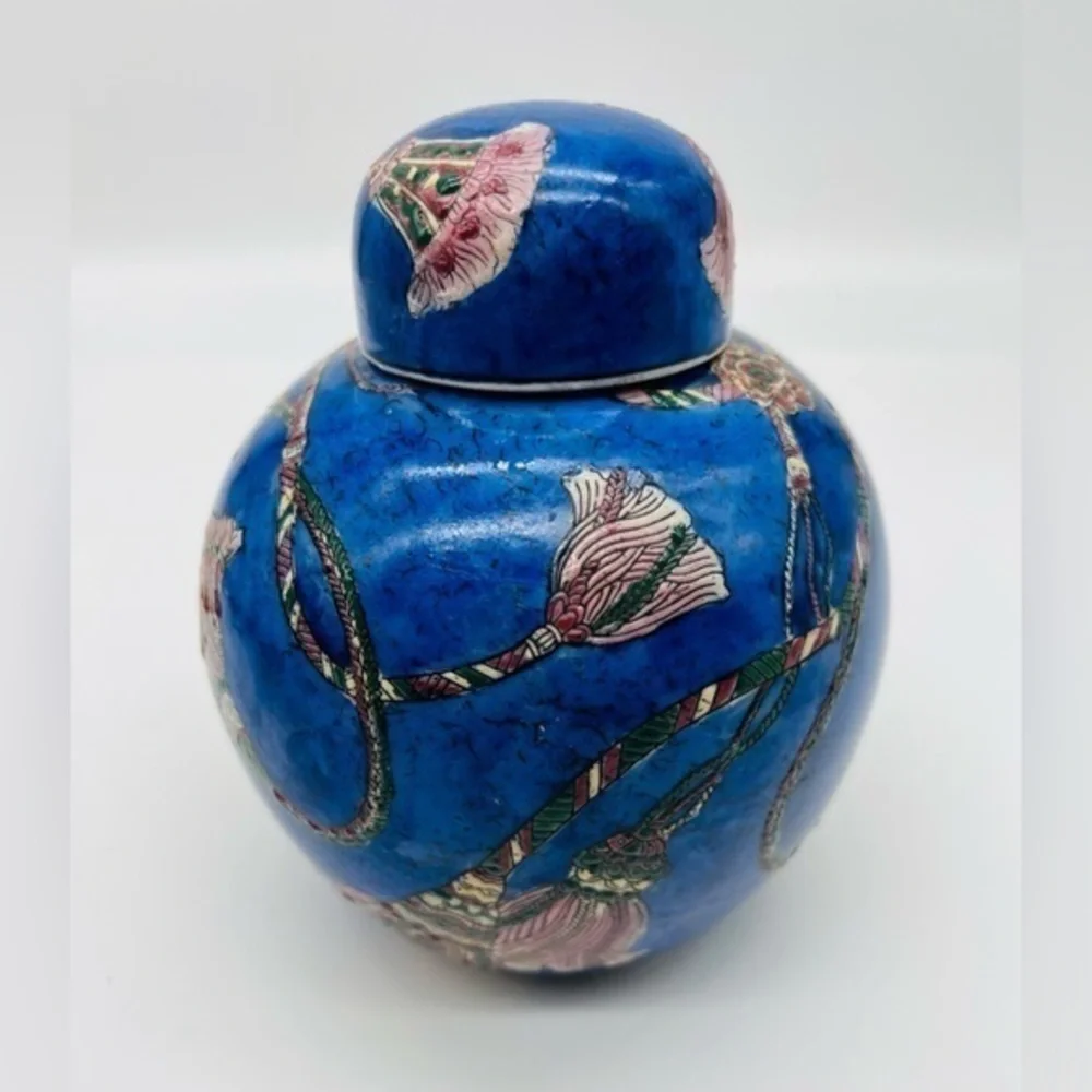 Cobalt Vintage Japanese ginger jar in excellent condition